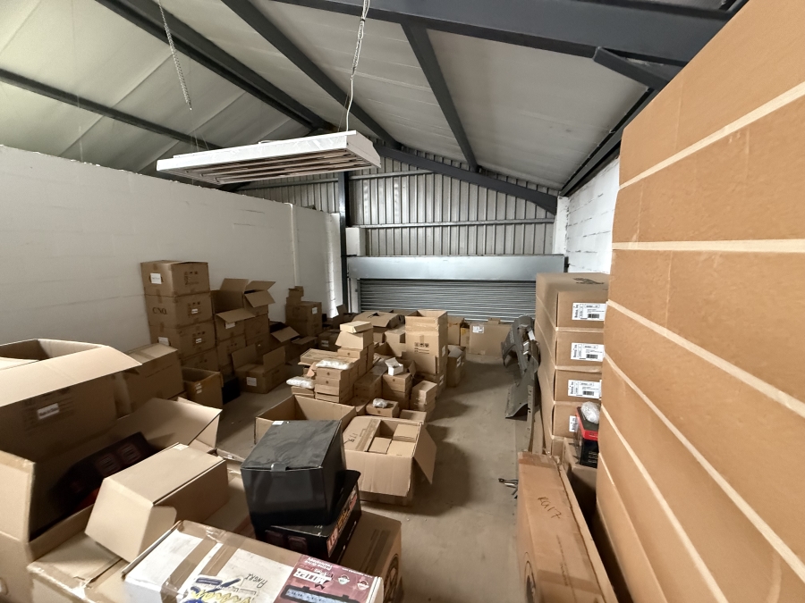 To Let commercial Property for Rent in Rivergate Western Cape